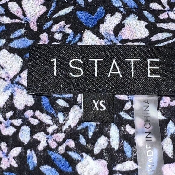 1. STATE Womens Blue Floral Smocked Cuffs Pullover Long‎ Sleeve V Neck Top XS - Picture 8 of 11